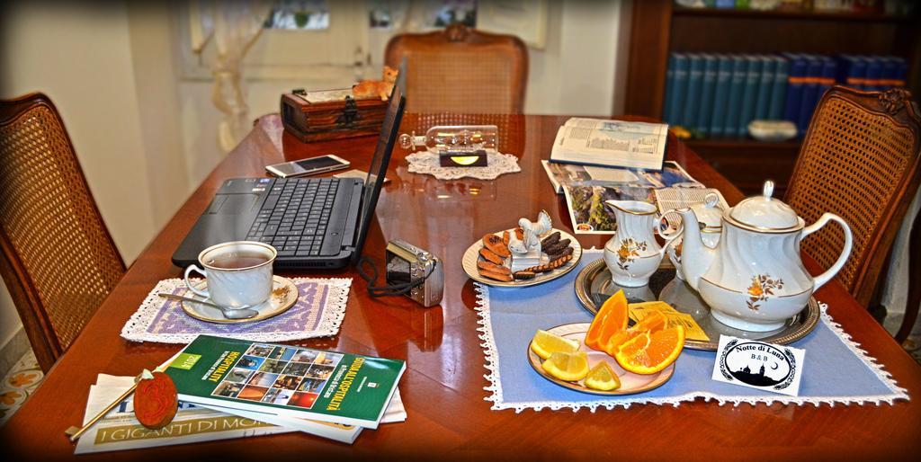 Notte Di Luna Room & Breakfast Oristano Eksteriør billede